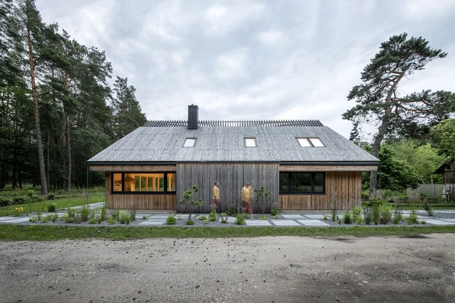 Family House in Druskininkai / Laurynas Žakevičius Architects - Exterior Photography, Houses, Facade, Door