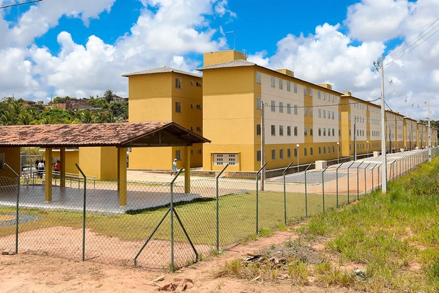 As grades do condomínio são para trazer proteção? O dilema dos prisioneiros urbanos - Imagem de Destaque