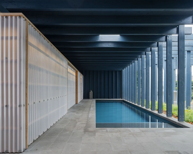 Abrigo para Piscina ge(LUIF)el / Atelier Janda Vanderghote - Fotografia de Exterior, Pavilhão , Fachada