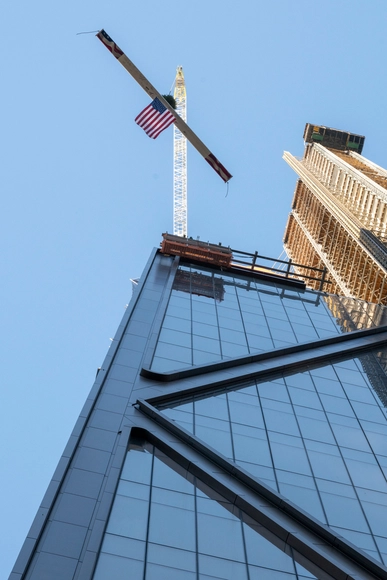 La nueva sede de JPMorgan Chase, diseñada por Foster + Partners, alcanza su punto máximo en Nueva York - Imagen Principal