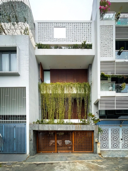 Fabric House / Lam Nin Architects + 90odesign - Interior Photography, Houses, Door, Facade, Stairs