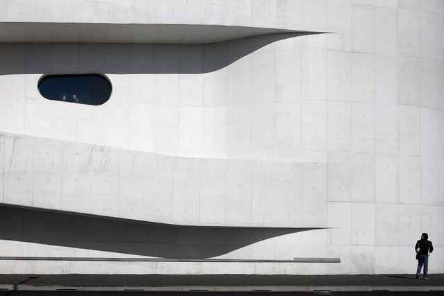 The Multiple Facets of the Architect: Exploring the Works of Álvaro Siza Vieira - Featured Image