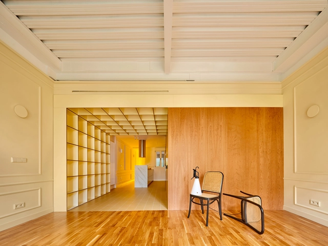 Renovación Avorio / Estudio Gonzalo del Val - Fotografía interior, Renovación, Puerta, Fijación Vigas, Sillas