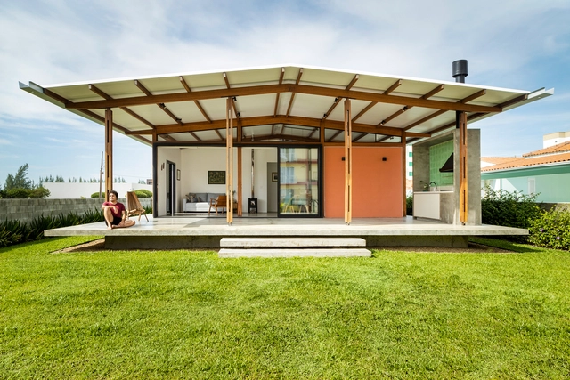 Casa 3X4 / Plareng + Victor Piza - Fotografía exterior, Casas, Puerta, Fachada