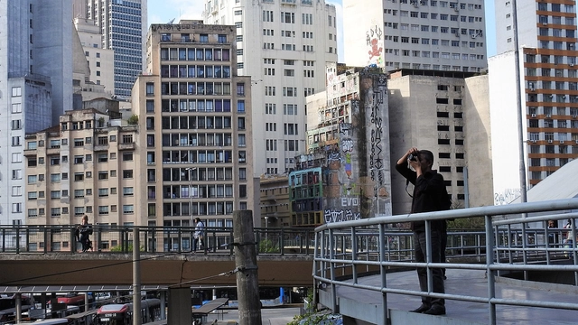 Successes and Contradictions in Urban Center Retrofitting: The Case of São Paulo - Featured Image