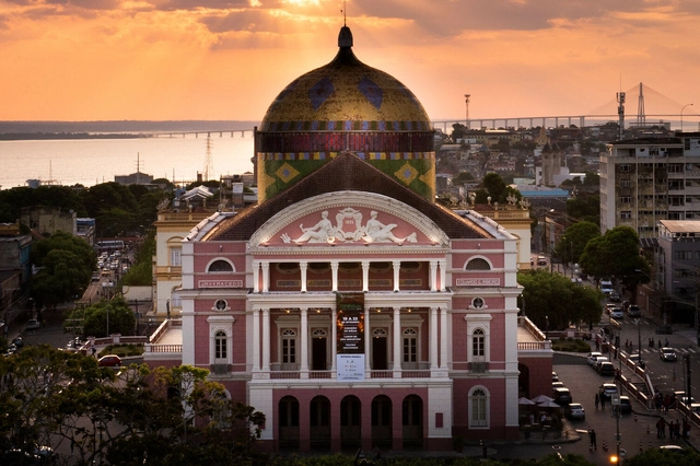 Theatro da Paz e Teatro Amazonas poderão se tornar Patrimônio Mundial nos próximos anos - Imagem de Destaque