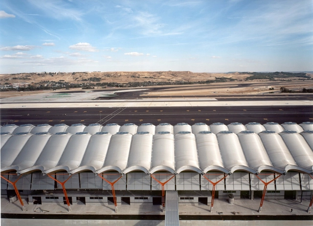 Estudio LAMELA / RSHP + AYESA diseñarán la ampliación de las terminales T4 y T4S del Aeropuerto Madrid-Barajas - Imagen Principal