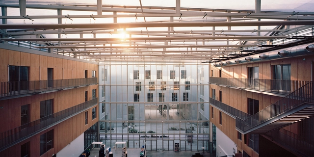 Escuela de Diseño de Nantes / Marc Mimram - Fotografía interior, Universidad, Fijación Vigas, Fachada