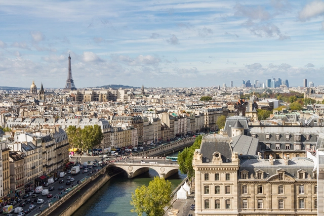 Anne Hidalgo, prefeita de Paris, vence o Prêmio ULI 2023 de Visionários em Desenvolvimento Urbano - Imagem de Destaque
