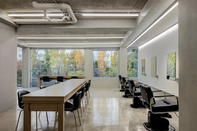 eof Hair Salon / orosy studio - Interior Photography, Wellness Interiors, Table, Chair