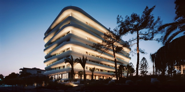 Isla Brown Corinthia / Elastic Architects - Exterior Photography, Hotels, Facade