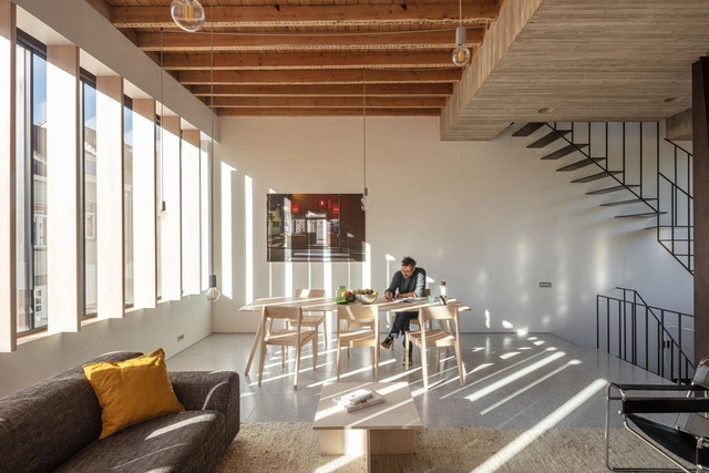 BV House / Bruno Vanbesien - Interior Photography, Houses, Beam, Table