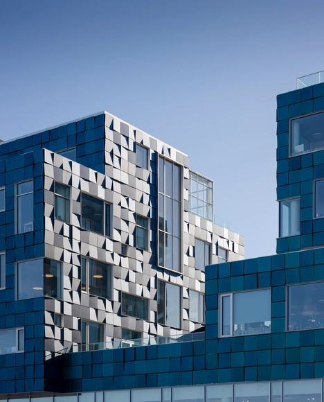 From New Buildings to Retrofit Projects: Solar Facade Systems for a Circular and Low-Carbon Architecture - Featured Image