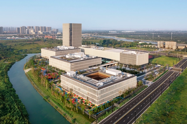 Whittle School and Studios Suzhou / Perkins Eastman - Exterior Photography, Elementary & Middle School, Facade, Cityscape