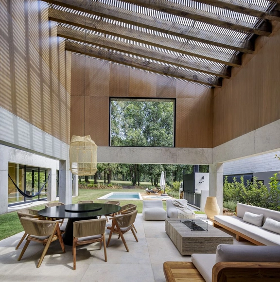 Noah House / Cadaval Estudio - Interior Photography, Houses, Table, Lighting, Chair