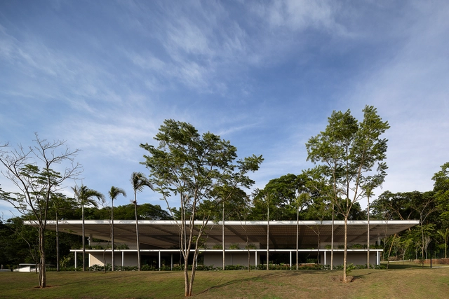 Gimnasio / Capote Marcondes Longo Arquitectura y Urbanización - Fotos exteriores, jardines