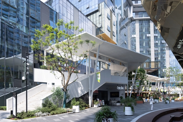 Bloco Comercial do Proprietário da Luxe Zone / WE LIVE ARCHITECTS - Fotografia de Exterior, Interiores, Fachada