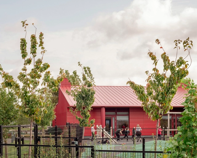 Alfreton Park Community Special School / Curl la Tourelle Head Architecture - Exterior Photography, Schools , Garden, Fence, Facade