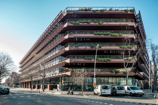 Oficinas A111 en Barcelona / Batlleiroig - Fotografía exterior, Edificio De Oficinas, Fachada