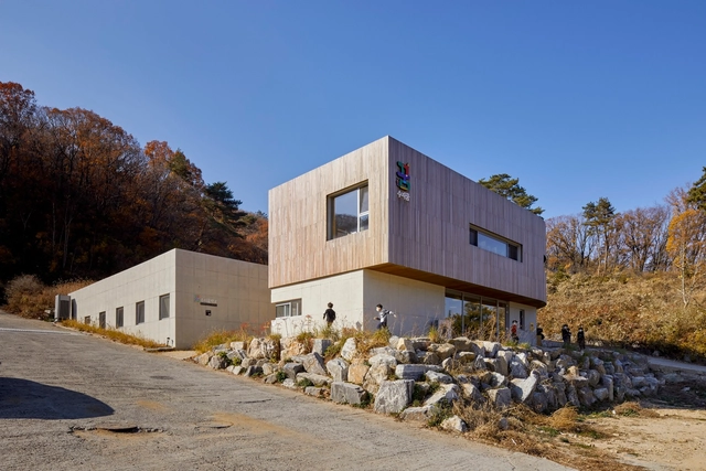 Suji Dream School / ODDs&ENDs architects - Exterior Photography, Elementary & Middle School