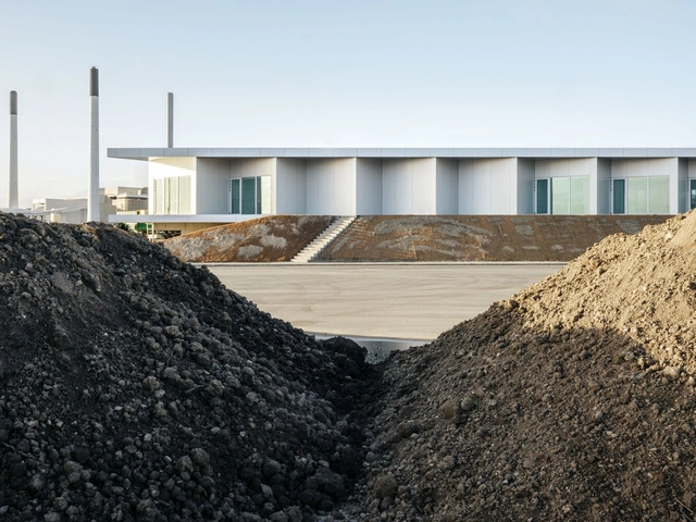 The Gate Building / Third Nature Studio - Exterior Photography, Office Buildings