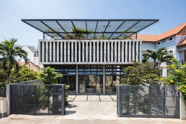The Peaceful House in Saigon / Cong Sinh Architects - Exterior Photography, Houses
