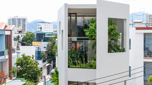 Casa SkyGarden / Pham Huu Son Architects - Fotografia de Exterior, Casas, Fachada