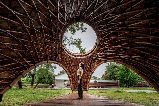 Symbiosis Pavilion / Yuan Architects - Exterior Photography, Pavilion, Garden, Facade, Arch, Arcade