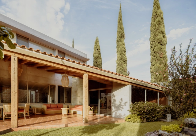Casa Galeana Maravatío / Cometrue | Jaime Miranda González - Fotografía exterior, Casas, Jardín, Fachada