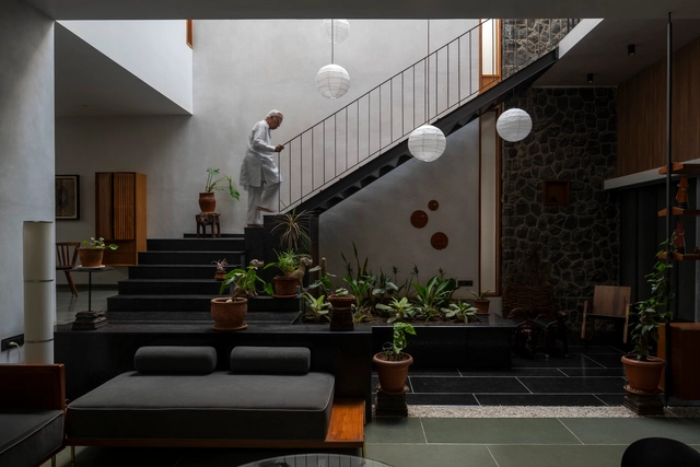 Casa Nostalgia / HUMANSCAPE - Fotografia de Interiores, Casas, Escada, Iluminação, Mesa, Cadeira