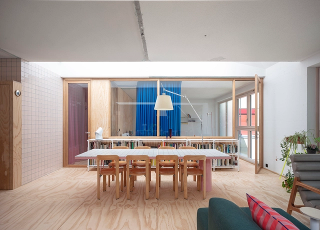 Apartamento Molaire / BUREAU (Daniel Zamarbide, Carine Pimenta, Galliane Zamarbide) - Fotografía interior, Apartamentos, Cocina, Mesas, Sillas
