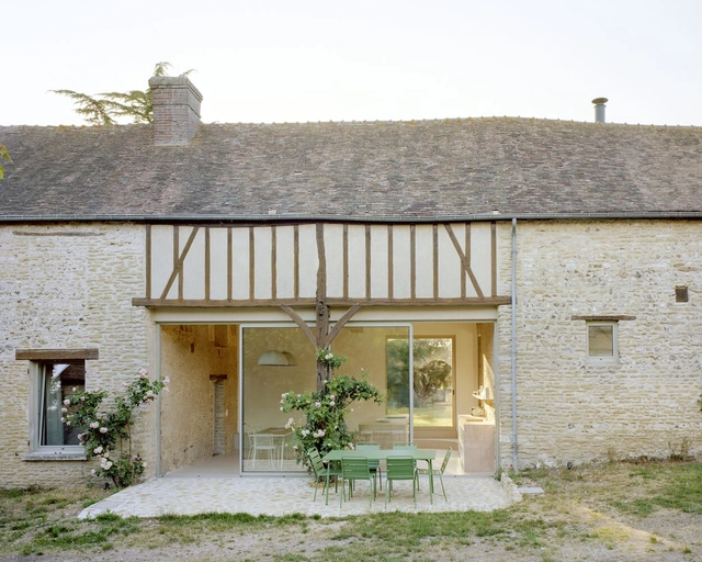 Hécourt House / Studio Guma - Exterior Photography, Houses, Door, Facade