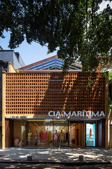 Loja Cia Marítima Ipanema 73 / Rosenbaum - Fotografia de Exterior, Loja, Fachada