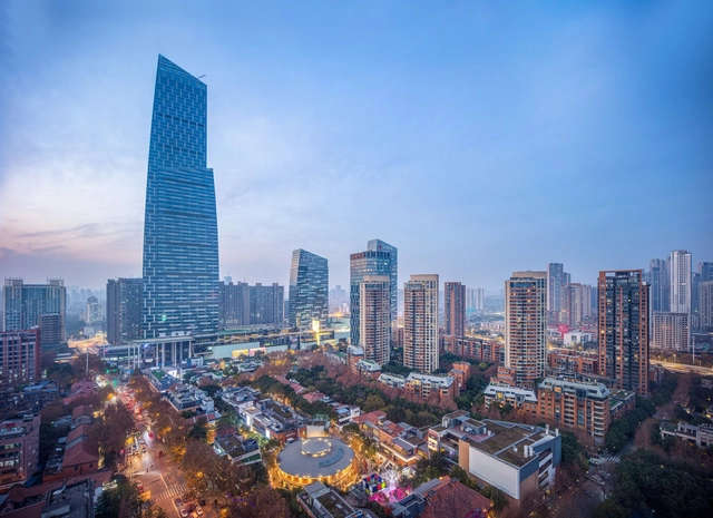 武汉企业天地1号 / 佩里克拉克建筑师事务所 - 建筑图, 公共机构设施, 城市