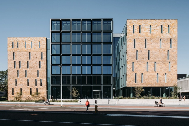 Office EDGE Stadium / Atelier PRO architects - Exterior Photography, Office Buildings, Facade