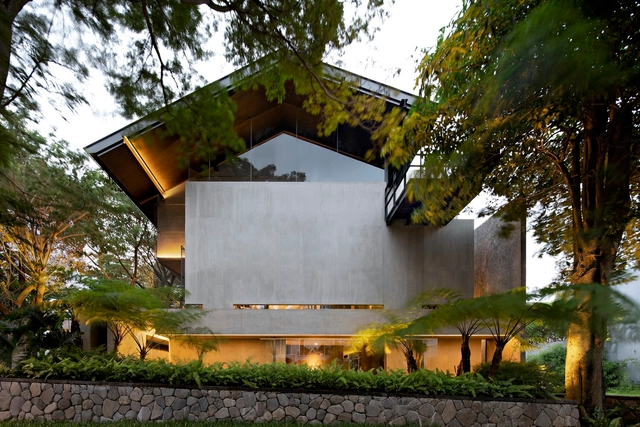 CASA A / Wahana Architects - Exterior Photography, Houses, Garden, Facade, Arch, Lighting