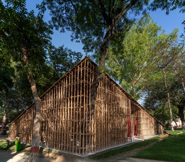 Pavilhão NorthEast Bamboo / atArchitecture - Fotografia de Exterior, Pavilhão , Jardim, Fachada, Viga, Porta