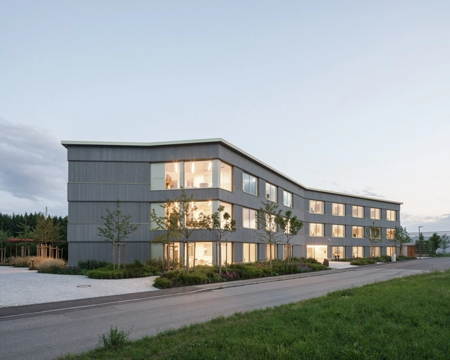 Sede CADFEM / nbundm* - Fotografia de Exterior, Edifícios De Escritórios, Fachada, Porta