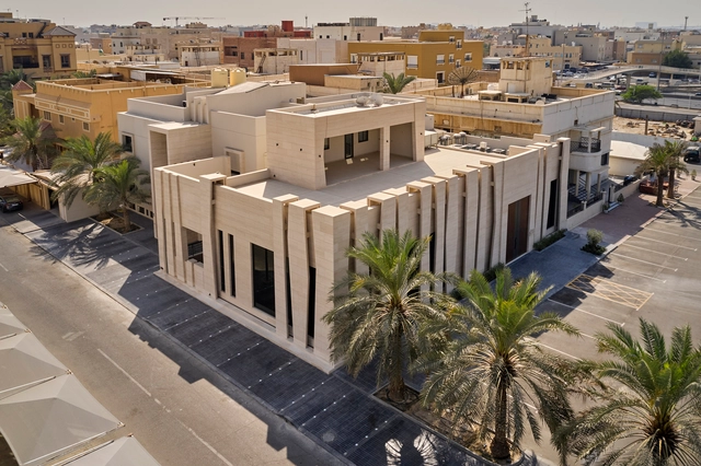 AlOsami Diwaniya / ILLUMINATE design + build - Interior Photography, Hospitality Architecture, Facade, Cityscape