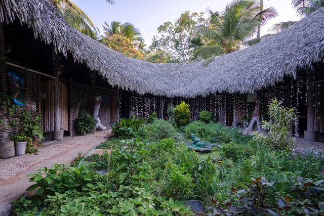Arquitetura comunitária para a cura: A Oca da Saúde no Movimento Integrado de Saúde Mental 4 Varas - Imagem de Destaque