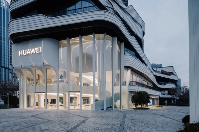 Huawei Flagship Store / UNStudio - Exterior Photography, Retail Interiors, Facade