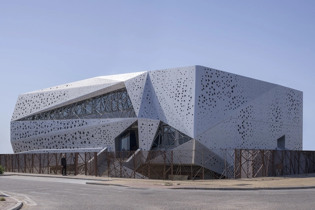 微生物化学实验室 / PENELAS ARCHITECTS - 建筑图, 医学实验室, 表皮