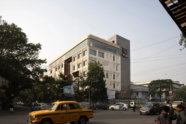 Modern High School International / Studio SKLIM - Exterior Photography, High School, Facade