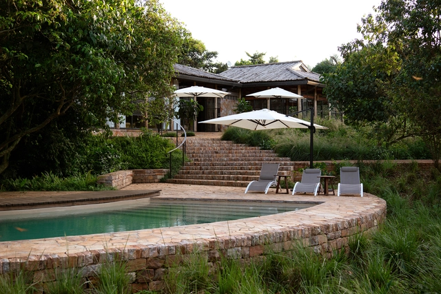 Entebbe Forest Lodge / Localworks - Exterior Photography, Cabins & Lodges, Garden