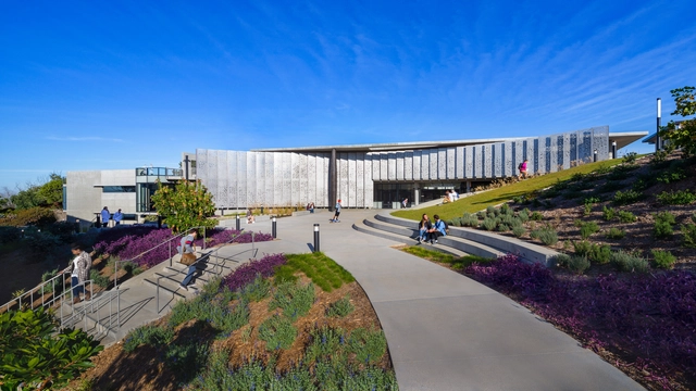 Point Loma Nazarene University Science Complex / Carrier Johnson + Culture - Exterior Photography, University, Garden, Facade