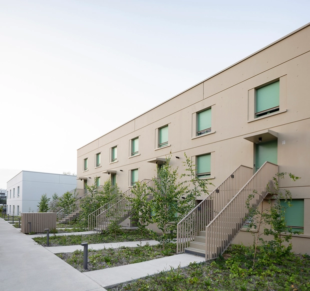 Les Perrières Residential Block / COSA - Exterior Photography, Social Housing, Courtyard, Facade, Stairs