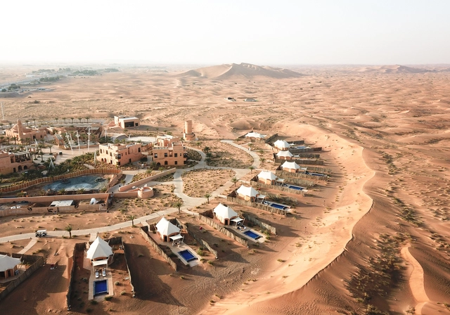 Arquitectura en el desierto: Experiencias naturales e intervenciones mínimas  - Imagen Principal