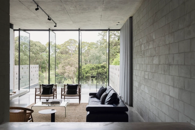 Residência No.66 / Tristan Burfield - Fotografia de Interiores, Casas, Fachada, Mesa