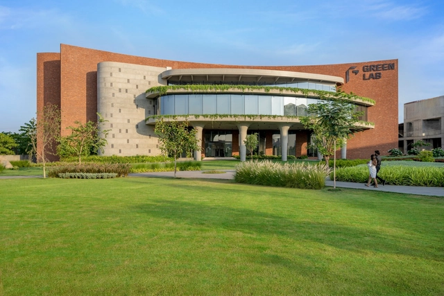 Greenlab Diamonds Factory / Design Work Group - Exterior Photography, Factory, Garden, Facade