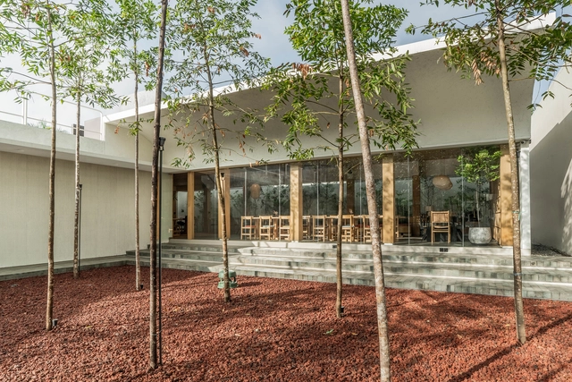 Café Byasa / Studio ASA - Fotografía exterior, Interiores De Cafeterías, Fachada, Cierros